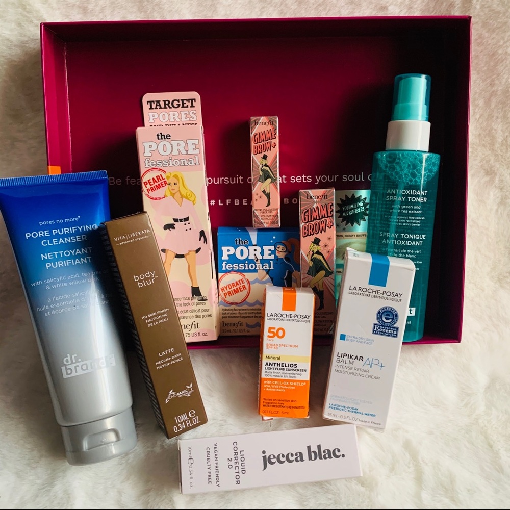 COPY - 10 pc sealed makeup skincare bundle BNIPFG…